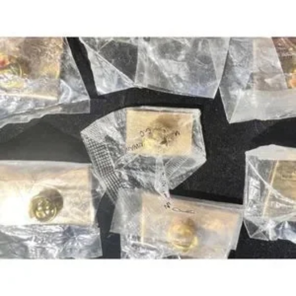 Assorted Lapel Pins Collection – Unisex Fashion, 2004 & 1998 Olympic Games - Picture 9 of 9